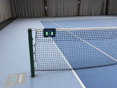 hit-tennis-trackder-am-netz